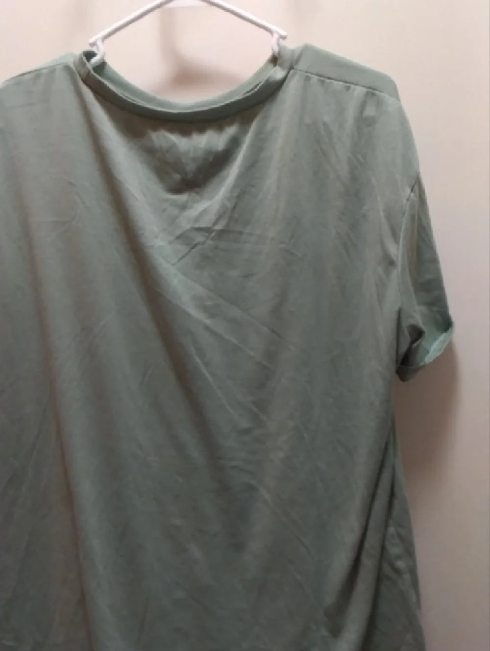 Sage Green Floral Graphic Tee - Picture 3 of 3